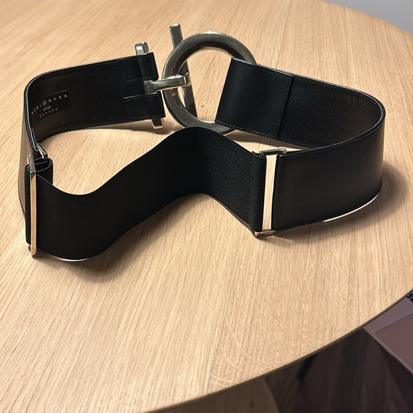 Suzi Roher Black Belt - Picture 7 of 11